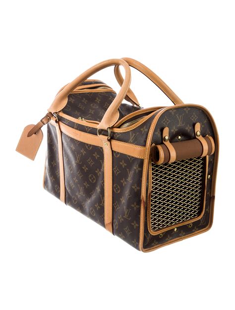 honden halsband louis vuitton|Products by Louis Vuitton: Dog Carrier 40.